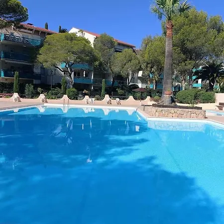 Bel De Standing A Boulouris * Saint-Raphael (Var)