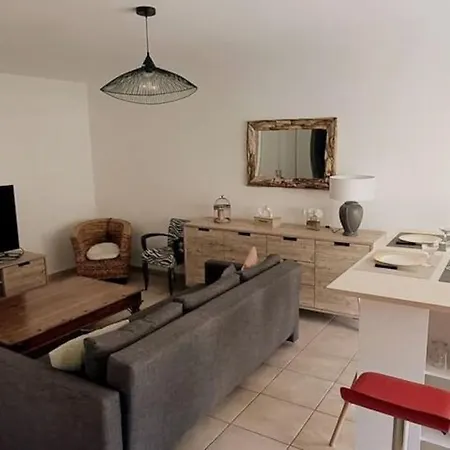 Bel De Standing A Boulouris Apartment
