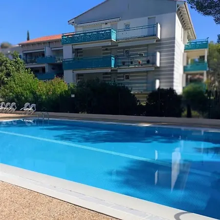 Bel De Standing A Boulouris * Saint-Raphael (Var)